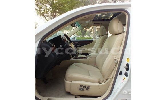 Buy Import Lexus LS White Car in Import - Dubai in Al Jazirah State Buy Import Lexus LS White Car in Import - Dubai in Al Jazirah State
