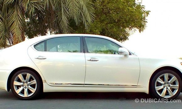 Buy Import Lexus LS White Car in Import - Dubai in Al Jazirah State Buy Import Lexus LS White Car in Import - Dubai in Al Jazirah State