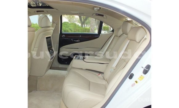 Buy Import Lexus LS White Car in Import - Dubai in Al Jazirah State Buy Import Lexus LS White Car in Import - Dubai in Al Jazirah State