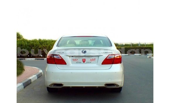 Buy Import Lexus LS White Car in Import - Dubai in Al Jazirah State Buy Import Lexus LS White Car in Import - Dubai in Al Jazirah State