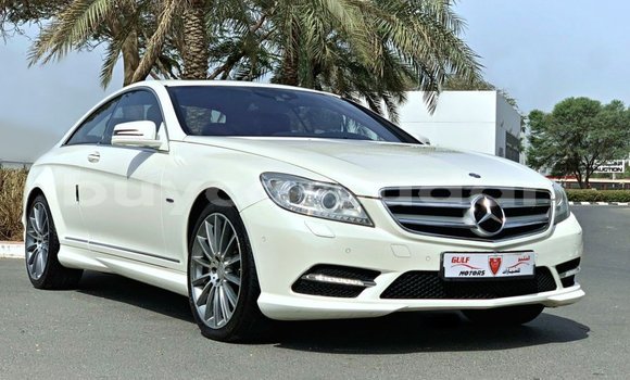 Buy Import Mercedes-Benz 190 White Car in Import - Dubai in Al Jazirah State