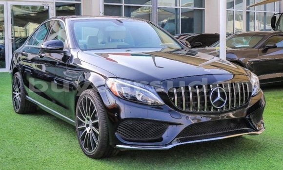 Buy Import Mercedes-Benz 600 Black Car in Import - Dubai in Al Jazirah State