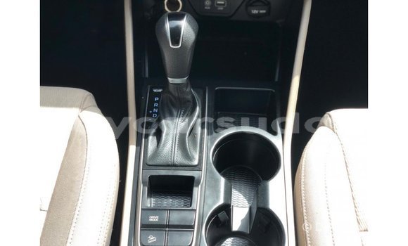 Buy Import Hyundai Tucson Red Car in Import - Dubai in Al Jazirah State Buy Import Hyundai Tucson Red Car in Import - Dubai in Al Jazirah State