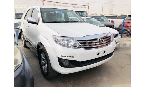 Buy Import Toyota Fortuner White Car in Import - Dubai in Al Jazirah State Buy Import Toyota Fortuner White Car in Import - Dubai in Al Jazirah State