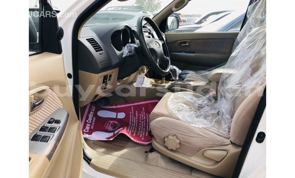 Buy Import Toyota Fortuner White Car in Import - Dubai in Al Jazirah State Buy Import Toyota Fortuner White Car in Import - Dubai in Al Jazirah State