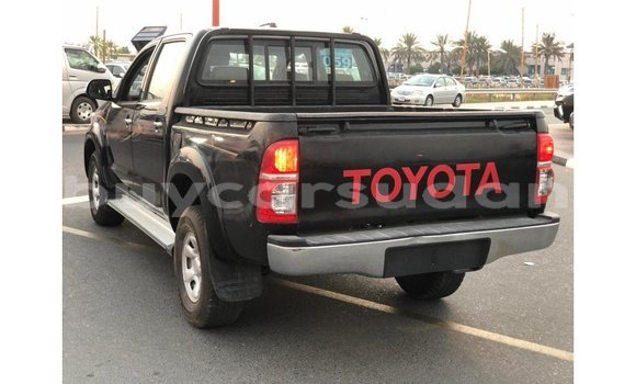 Acheter Import Voiture Toyota Hilux Noir à Import - Dubai, État d'Al Jazirah Acheter Import Voiture Toyota Hilux Noir à Import - Dubai, État d'Al Jazirah