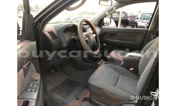 Acheter Import Voiture Toyota Hilux Noir à Import - Dubai, État d'Al Jazirah Acheter Import Voiture Toyota Hilux Noir à Import - Dubai, État d'Al Jazirah
