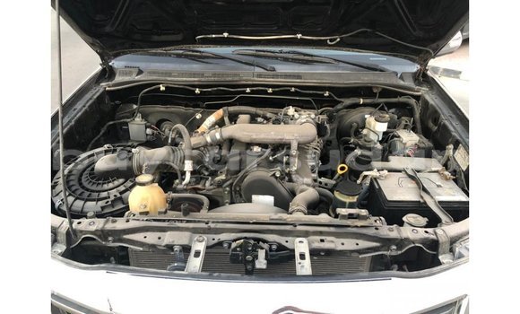 Acheter Import Voiture Toyota Hilux Noir à Import - Dubai, État d'Al Jazirah Acheter Import Voiture Toyota Hilux Noir à Import - Dubai, État d'Al Jazirah