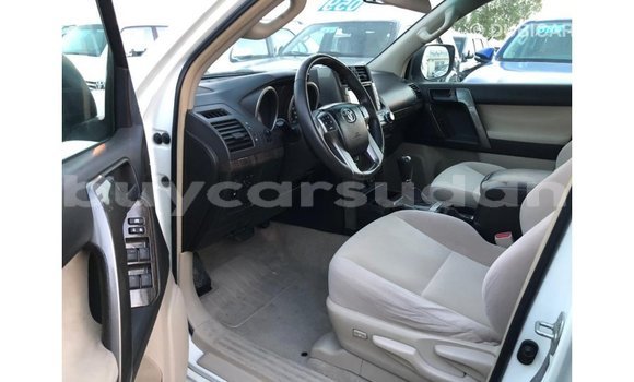 Buy Import Toyota Prado White Car in Import - Dubai in Al Jazirah State Buy Import Toyota Prado White Car in Import - Dubai in Al Jazirah State