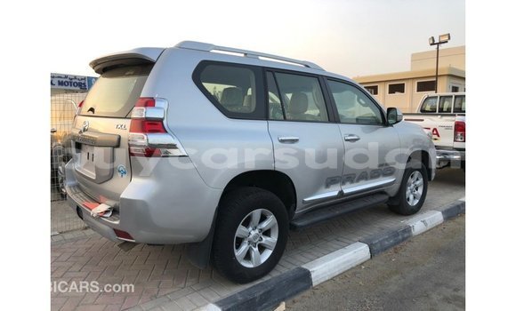 Acheter Import Voiture Toyota Prado Autre à Import - Dubai, État d'Al Jazirah Acheter Import Voiture Toyota Prado Autre à Import - Dubai, État d'Al Jazirah