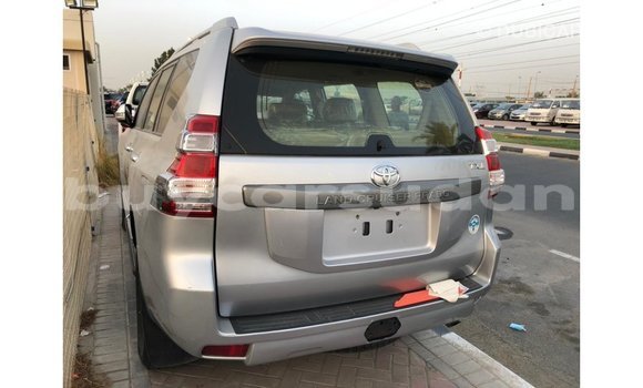 Acheter Import Voiture Toyota Prado Autre à Import - Dubai, État d'Al Jazirah Acheter Import Voiture Toyota Prado Autre à Import - Dubai, État d'Al Jazirah