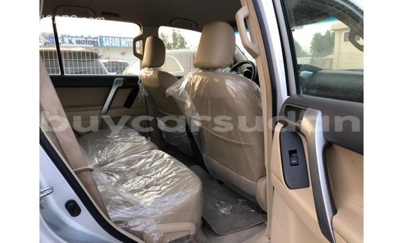 Acheter Import Voiture Toyota Prado Autre à Import - Dubai, État d'Al Jazirah Acheter Import Voiture Toyota Prado Autre à Import - Dubai, État d'Al Jazirah