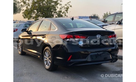 Acheter Import Voiture Hyundai Sonata Noir à Import - Dubai, État d'Al Jazirah Acheter Import Voiture Hyundai Sonata Noir à Import - Dubai, État d'Al Jazirah