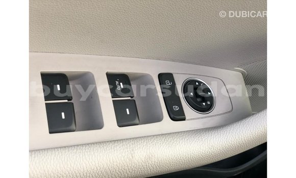 Acheter Import Voiture Hyundai Sonata Noir à Import - Dubai, État d'Al Jazirah Acheter Import Voiture Hyundai Sonata Noir à Import - Dubai, État d'Al Jazirah