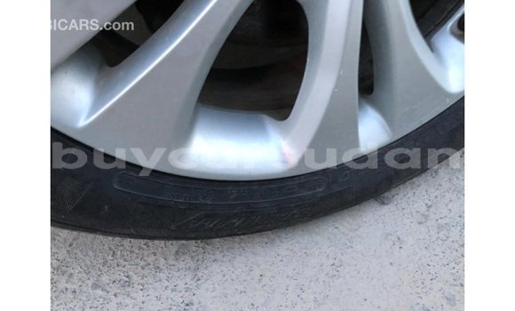 Acheter Import Voiture Kia Soul Noir à Import - Dubai, État d'Al Jazirah Acheter Import Voiture Kia Soul Noir à Import - Dubai, État d'Al Jazirah