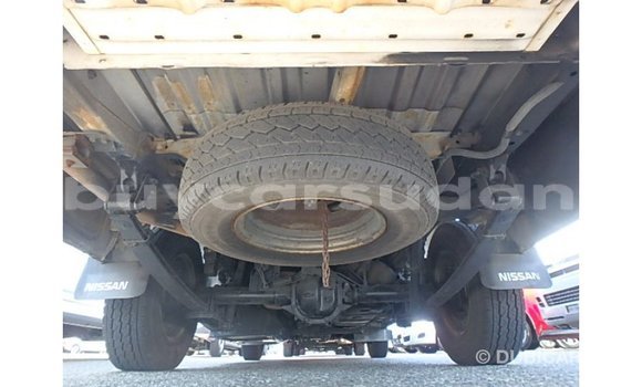 Buy Import Nissan Caravan White Car in Import - Dubai in Al Jazirah State Buy Import Nissan Caravan White Car in Import - Dubai in Al Jazirah State