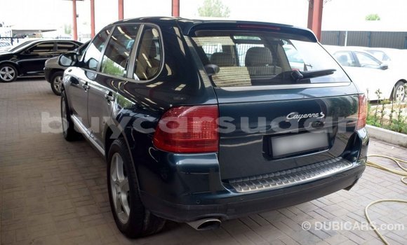 Buy Import Porsche Cayenne Green Car in Import - Dubai in Al Jazirah State Buy Import Porsche Cayenne Green Car in Import - Dubai in Al Jazirah State