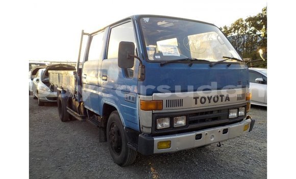 Buy Import Toyota Dyna Blue Truck in Import - Dubai in Al Jazirah State Buy Import Toyota Dyna Blue Truck in Import - Dubai in Al Jazirah State
