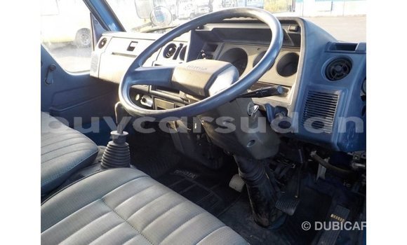 Buy Import Toyota Dyna Blue Truck in Import - Dubai in Al Jazirah State Buy Import Toyota Dyna Blue Truck in Import - Dubai in Al Jazirah State