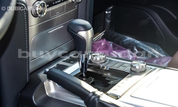 Buy Import Toyota Land Cruiser White Car in Import - Dubai in Al Jazirah State Buy Import Toyota Land Cruiser White Car in Import - Dubai in Al Jazirah State