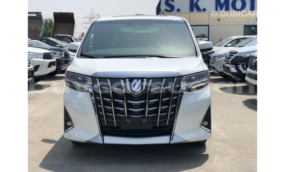 Acheter Import Voiture Toyota Alphard Blanc à Import - Dubai, État d'Al Jazirah Acheter Import Voiture Toyota Alphard Blanc à Import - Dubai, État d'Al Jazirah