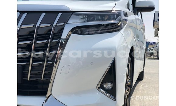 Acheter Import Voiture Toyota Alphard Blanc à Import - Dubai, État d'Al Jazirah Acheter Import Voiture Toyota Alphard Blanc à Import - Dubai, État d'Al Jazirah