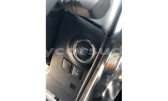 Acheter Import Voiture Toyota Alphard Blanc à Import - Dubai, État d'Al Jazirah Acheter Import Voiture Toyota Alphard Blanc à Import - Dubai, État d'Al Jazirah