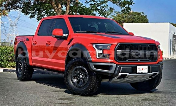 Buy Import Ford Club Wagon Red Car in Import - Dubai in Al Jazirah State Buy Import Ford Club Wagon Red Car in Import - Dubai in Al Jazirah State