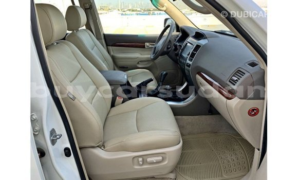 Buy Import Toyota Prado White Car in Import - Dubai in Al Jazirah State Buy Import Toyota Prado White Car in Import - Dubai in Al Jazirah State