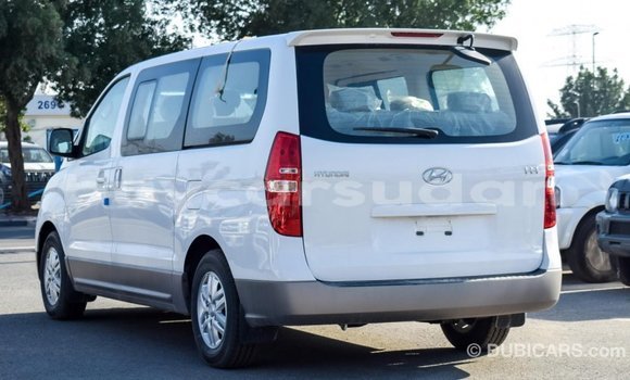 Buy Import Hyundai Accent White Car in Import - Dubai in Al Jazirah State Buy Import Hyundai Accent White Car in Import - Dubai in Al Jazirah State