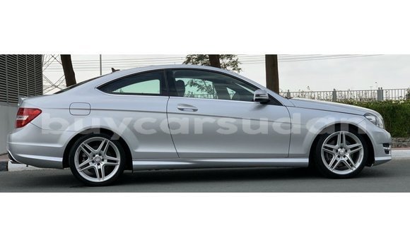 Buy Import Mercedes-Benz 190 Other Car in Import - Dubai in Al Jazirah State Buy Import Mercedes-Benz 190 Other Car in Import - Dubai in Al Jazirah State