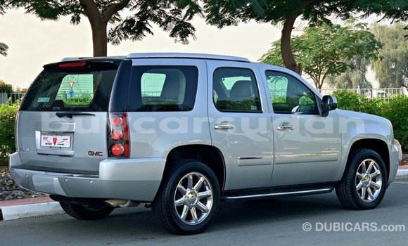 Buy Import GMC Yukon Other Car in Import - Dubai in Al Jazirah State Buy Import GMC Yukon Other Car in Import - Dubai in Al Jazirah State