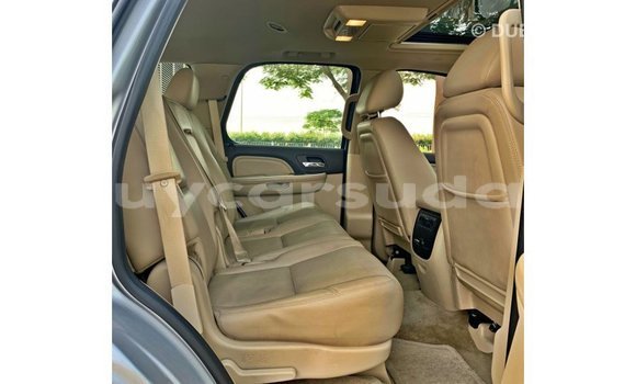 Buy Import GMC Yukon Other Car in Import - Dubai in Al Jazirah State Buy Import GMC Yukon Other Car in Import - Dubai in Al Jazirah State