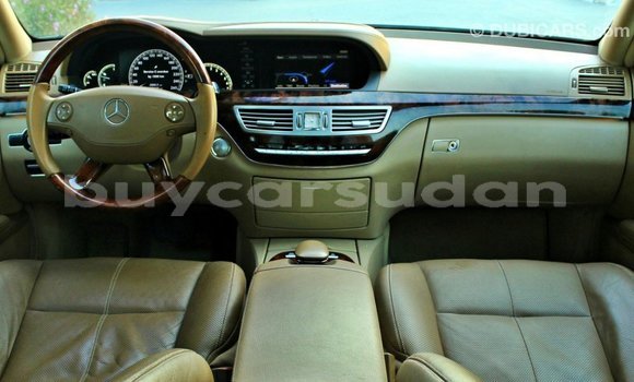 Buy Import Mercedes-Benz 200 Blue Car in Import - Dubai in Al Jazirah State Buy Import Mercedes-Benz 200 Blue Car in Import - Dubai in Al Jazirah State