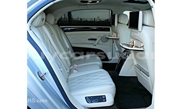Buy Import Bentley Flying Spur Other Car in Import - Dubai in Al Jazirah State Buy Import Bentley Flying Spur Other Car in Import - Dubai in Al Jazirah State