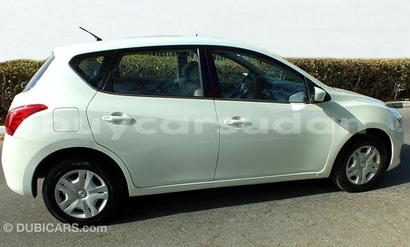 Buy Import Nissan Tiida White Car in Import - Dubai in Al Jazirah State Buy Import Nissan Tiida White Car in Import - Dubai in Al Jazirah State