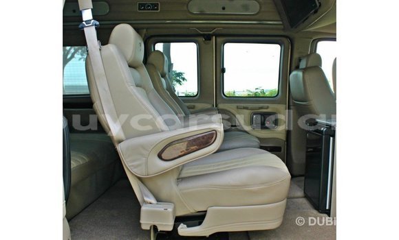 Buy Import GMC Acadia Other Car in Import - Dubai in Al Jazirah State Buy Import GMC Acadia Other Car in Import - Dubai in Al Jazirah State