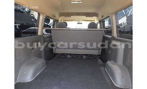 Buy Import Toyota Regius White Car in Import - Dubai in Al Jazirah State Buy Import Toyota Regius White Car in Import - Dubai in Al Jazirah State