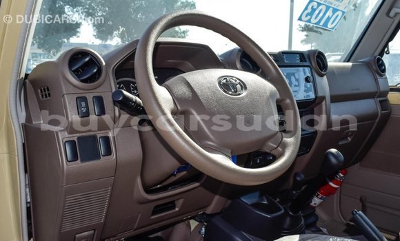 Buy Import Toyota Land Cruiser Beige Car in Import - Dubai in Al Jazirah State Buy Import Toyota Land Cruiser Beige Car in Import - Dubai in Al Jazirah State