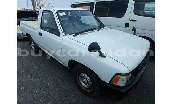 Buy Import Toyota Hilux White Car in Import - Dubai in Al Jazirah State Buy Import Toyota Hilux White Car in Import - Dubai in Al Jazirah State