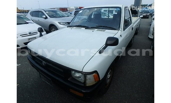 Buy Import Toyota Hilux White Car in Import - Dubai in Al Jazirah State Buy Import Toyota Hilux White Car in Import - Dubai in Al Jazirah State