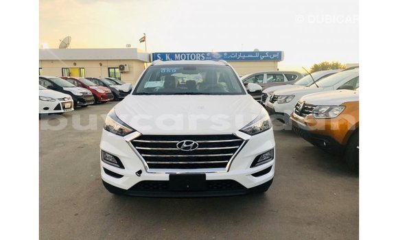Buy Import Hyundai Tucson White Car in Import - Dubai in Al Jazirah State Buy Import Hyundai Tucson White Car in Import - Dubai in Al Jazirah State