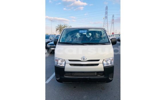 Acheter Import Voiture Toyota Hiace Blanc à Import - Dubai, État d'Al Jazirah Acheter Import Voiture Toyota Hiace Blanc à Import - Dubai, État d'Al Jazirah
