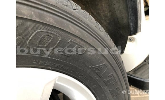 Buy Import Toyota Prado White Car in Import - Dubai in Al Jazirah State Buy Import Toyota Prado White Car in Import - Dubai in Al Jazirah State