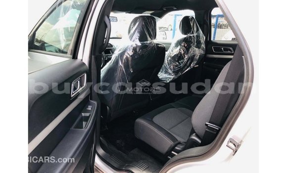 Buy Import Ford Explorer Other Car in Import - Dubai in Al Jazirah State Buy Import Ford Explorer Other Car in Import - Dubai in Al Jazirah State