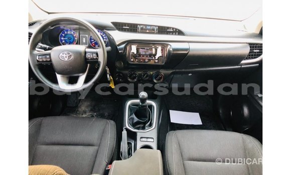 Buy Import Toyota Hilux White Car in Import - Dubai in Al Jazirah State Buy Import Toyota Hilux White Car in Import - Dubai in Al Jazirah State