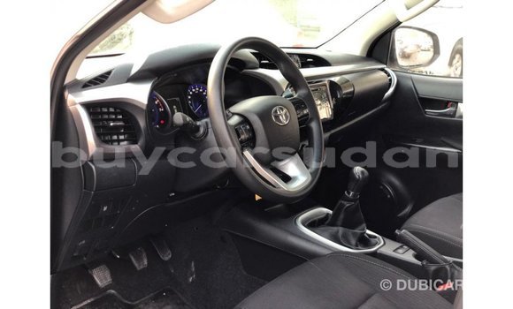 Buy Import Toyota Hilux White Car in Import - Dubai in Al Jazirah State Buy Import Toyota Hilux White Car in Import - Dubai in Al Jazirah State
