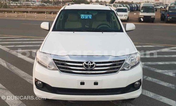 Buy Import Toyota Fortuner White Car in Import - Dubai in Al Jazirah State Buy Import Toyota Fortuner White Car in Import - Dubai in Al Jazirah State