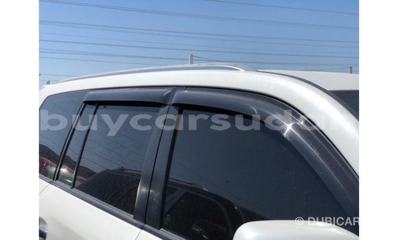 Buy Import Toyota Land Cruiser White Car in Import - Dubai in Al Jazirah State Buy Import Toyota Land Cruiser White Car in Import - Dubai in Al Jazirah State
