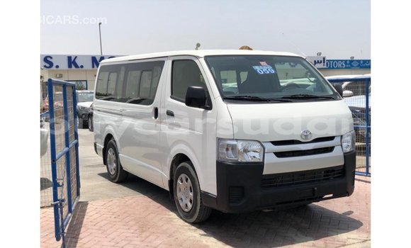 Acheter Import Utilitaire Toyota DA Blanc à Import - Dubai, État d'Al Jazirah Acheter Import Utilitaire Toyota DA Blanc à Import - Dubai, État d'Al Jazirah